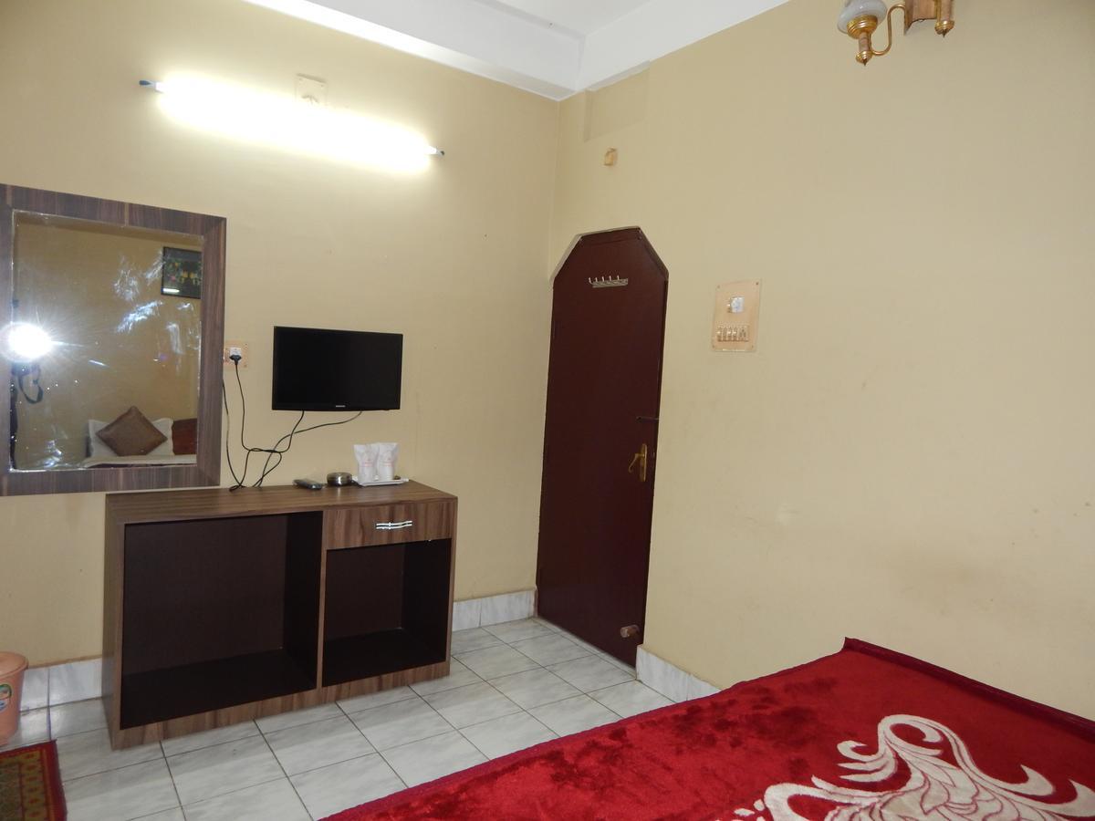 Breeze Hotel Sziliguri Kültér fotó