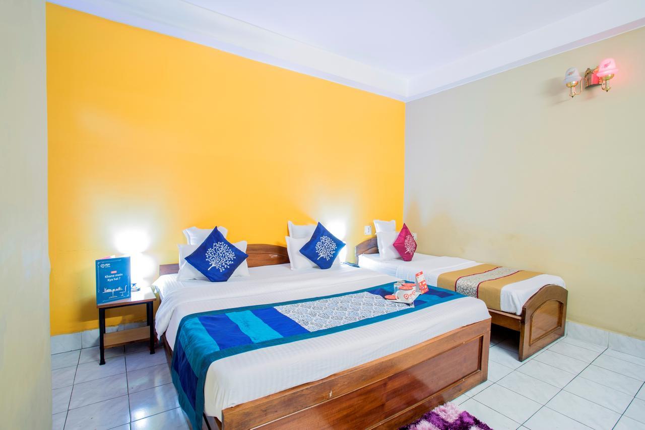 Breeze Hotel Sziliguri Kültér fotó