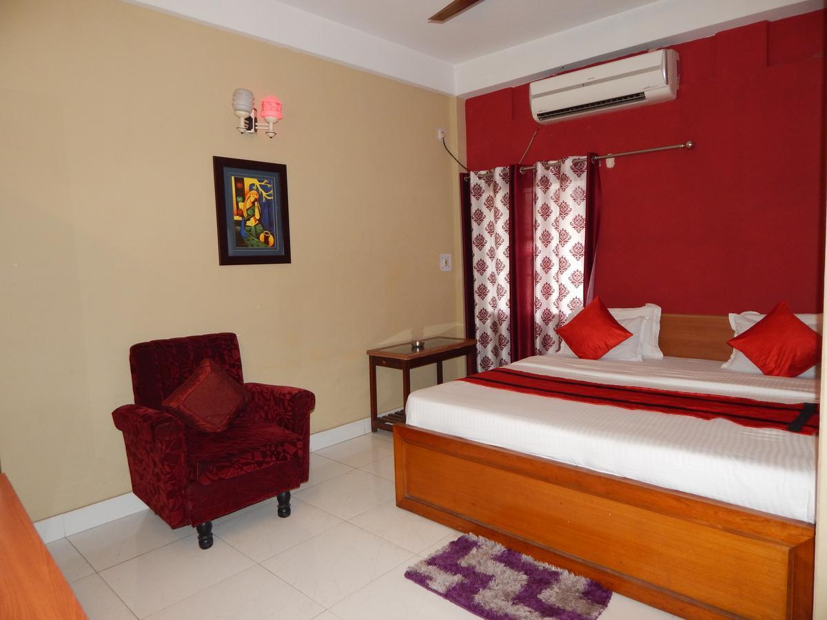 Breeze Hotel Sziliguri Kültér fotó