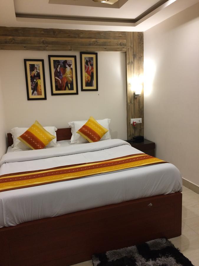 Breeze Hotel Sziliguri Kültér fotó