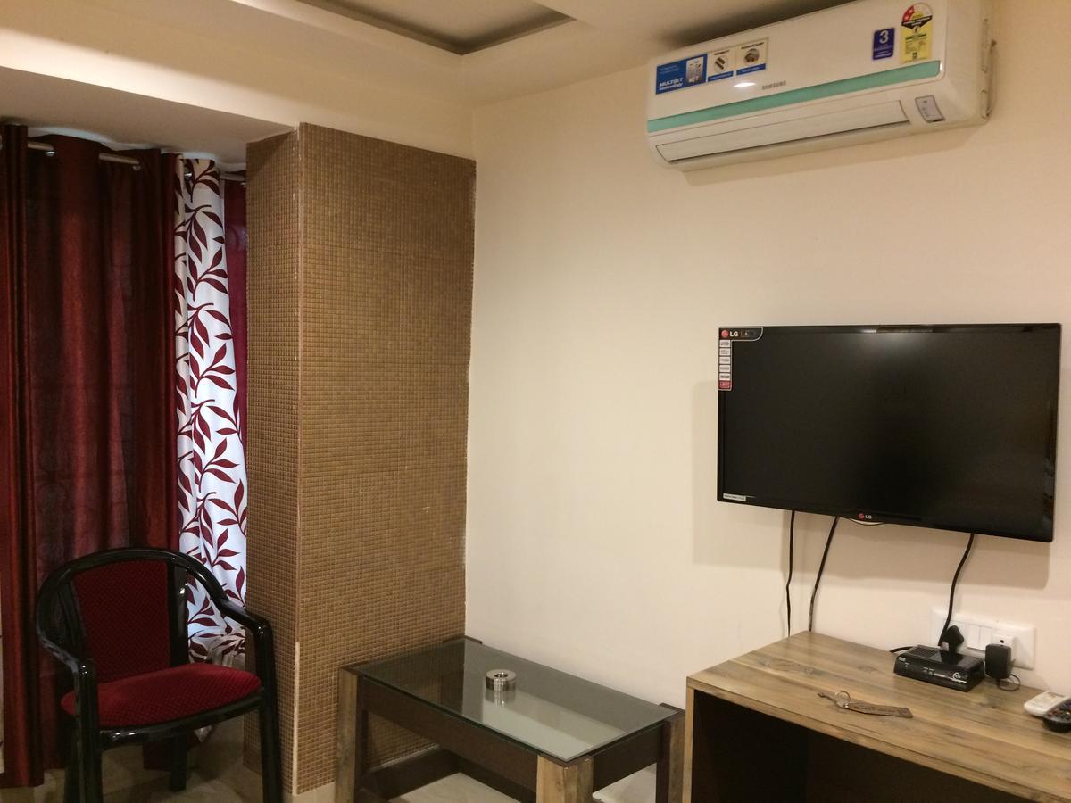 Breeze Hotel Sziliguri Kültér fotó